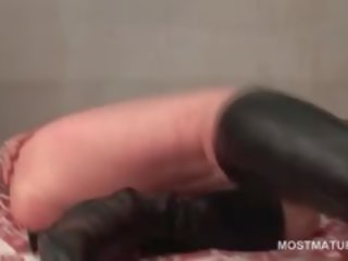 Perfected Tramp In Leather Boots Finger Fucking Herself Deep